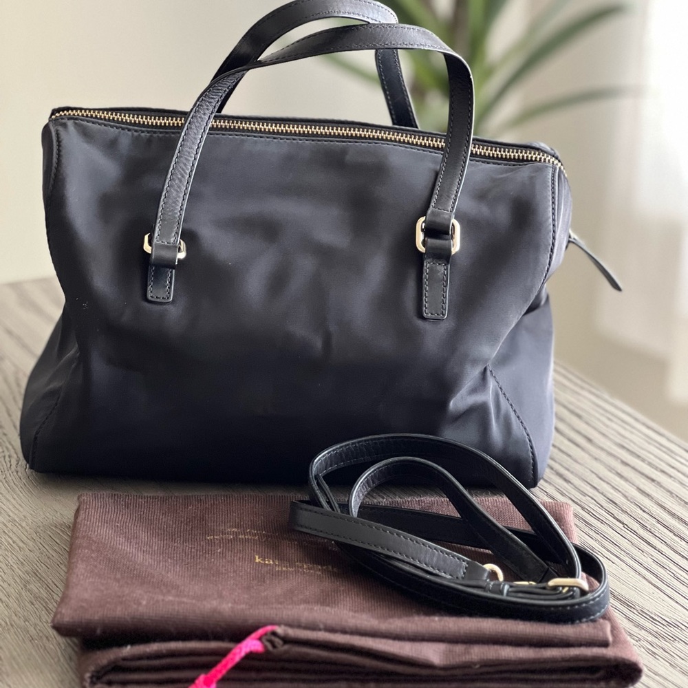 KATE SPADE BLACK LEATHER BOW MEDIUM CROSSBODY SATCHEL BAG PURSE POCKETBOOK - Picture 2 of 5